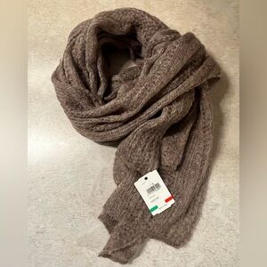 Women’s Ultra Soft Cozy Toupe Knit Scarf Made In Italy